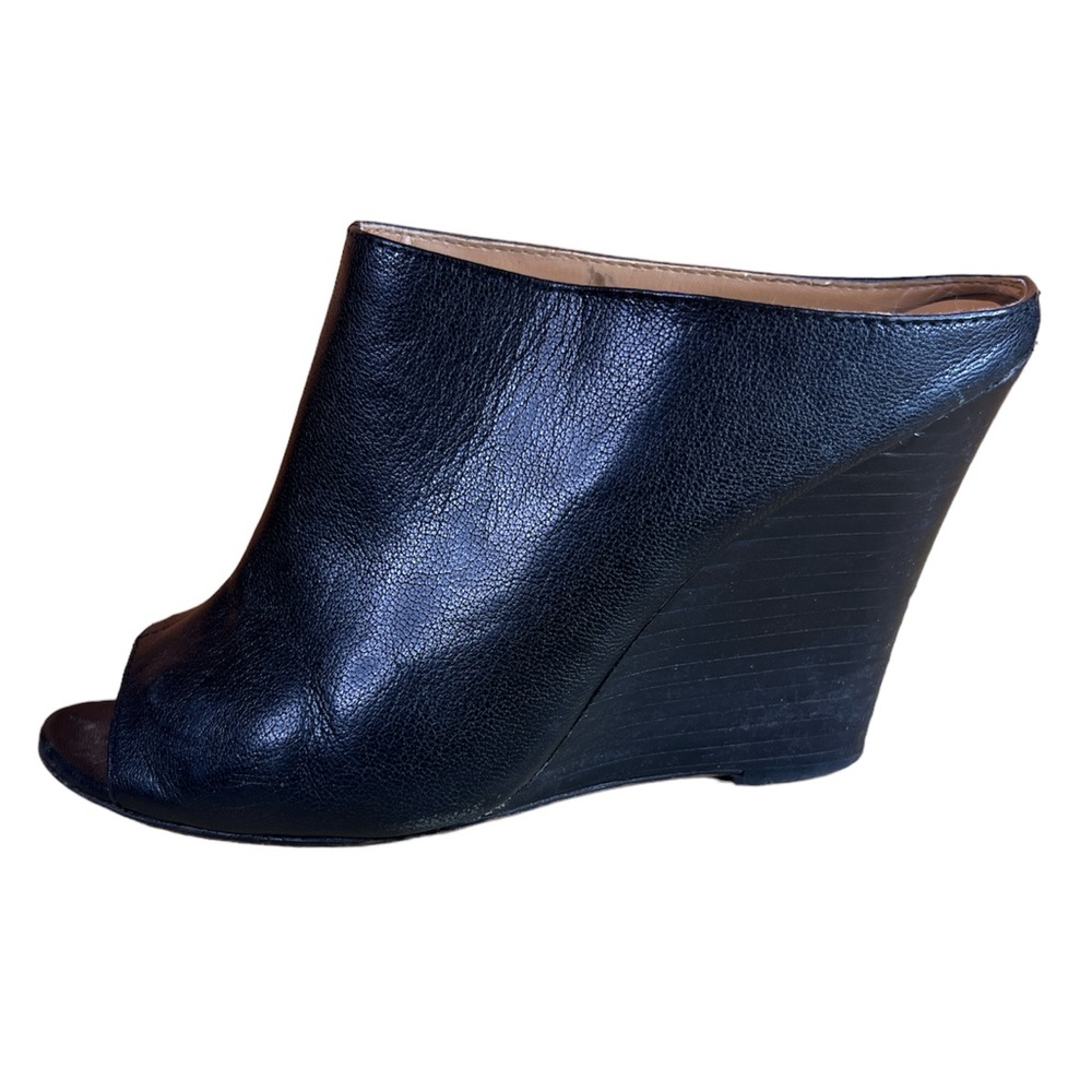 Nine West open toe wedges